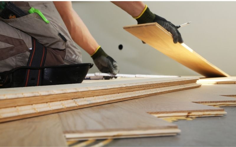Pourquoi mon parquet grince-t-il et comment y remédier ?