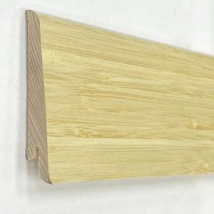 PLINTHE DOUBLE ESSENCE PLACAGE BAMBOU CLAIR VERNI 80x15x2500 DINACHOC