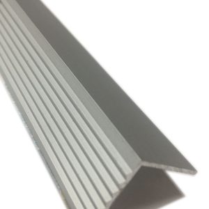 Corniere alu argente 20X20X1130mm