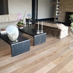 CHÊNE CÉRUSÉ MADAGASCAR