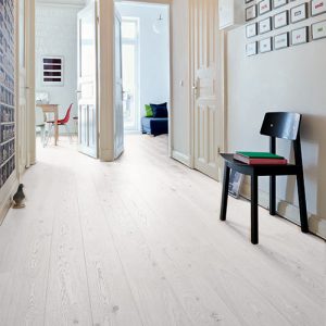 CHENE MASSIF HUILE RUSTIQUE BROSSE BLANC MERINGUE 120x15mm Certifié FSC 100 % Obligatoire : Application d'huile-cire dès la 1ère utilisation