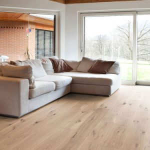 CHENE MASSIF VERNI BROSSE RUSTIQUE INVISIBLE 160x14x L1800mm - Certifié FSC 100 %