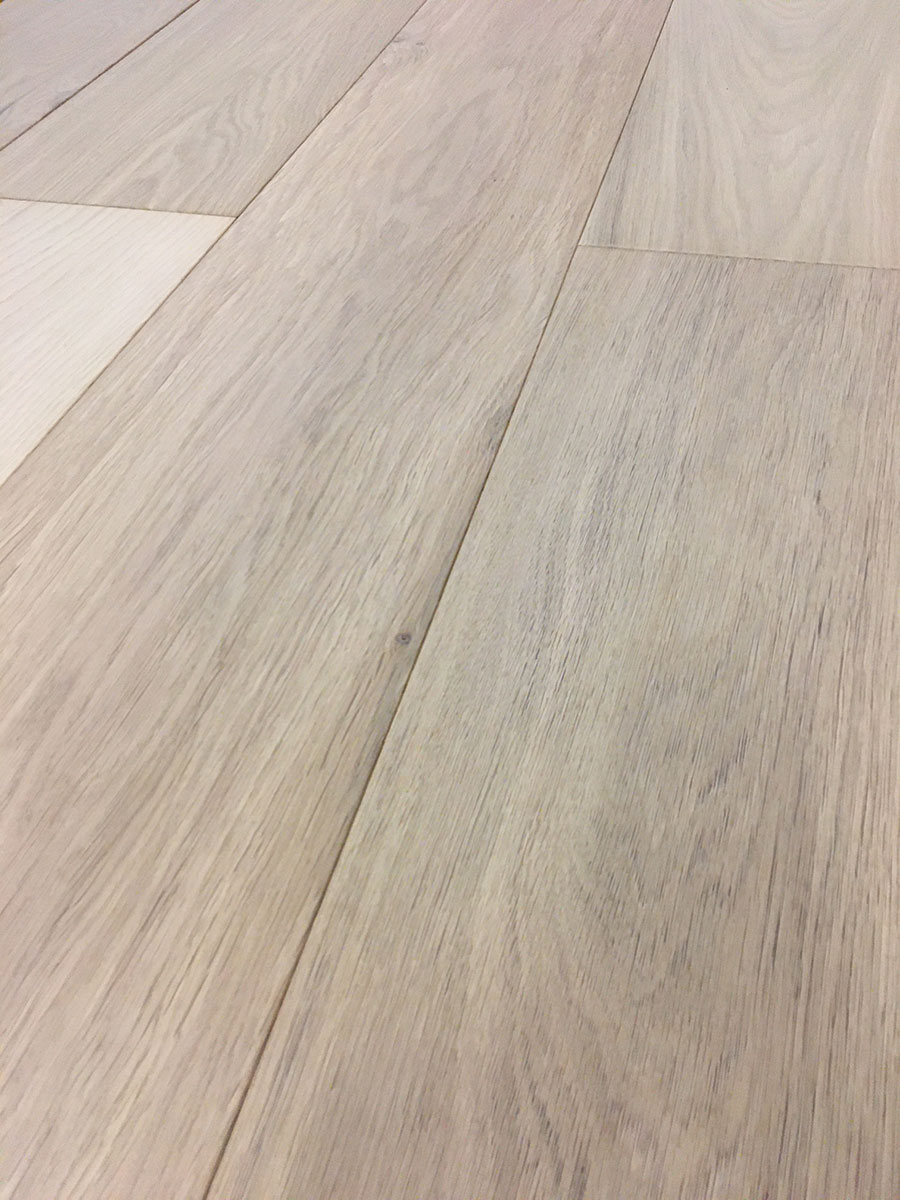 Chêne gregal invisible extra large 260X14X3mm