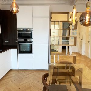 POINT DE HONGRIE 45° CHENE MASSIF CAMPAGNE VERNI MAT 90x14x L500mm GO 4 - Certifié PEFC 100% LOT DE 10,80 M2