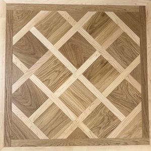 CHÊNE DALLES VERSAILLES COUR DU ROI VERNI PR BIS 1000x1000x15mm 4mm de couche d'usure Certifié FSC Mix Credit